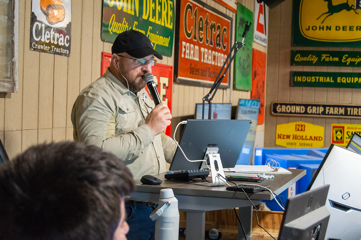 Auctioneer